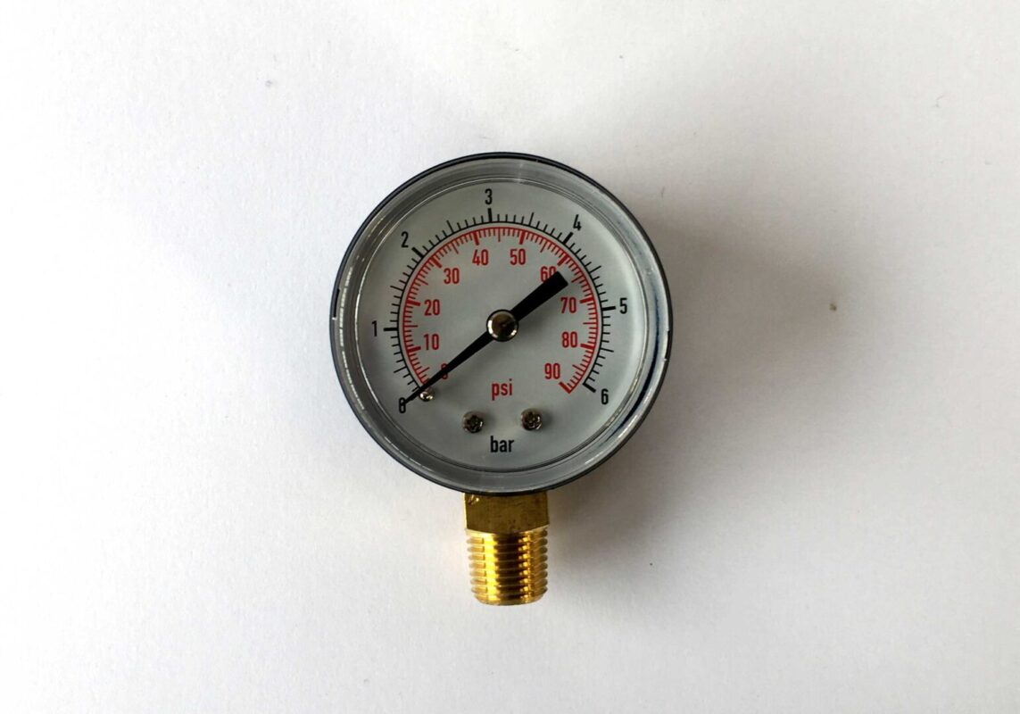 Manometro in ABS utilizzato per la misurazione della pressione.