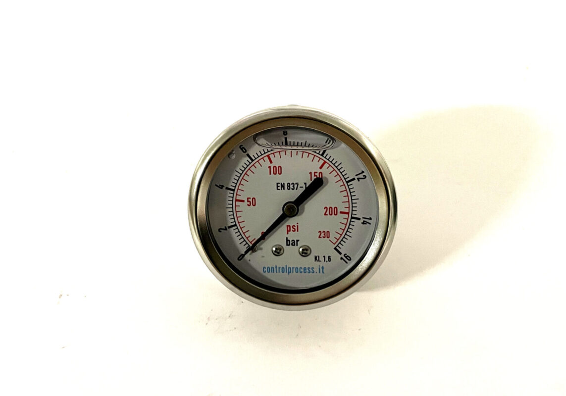 Manometro con corpo inox utilizzato per la misurazione della pressione.